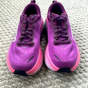 Women’s Hoka Bondi 8, size 8.5
